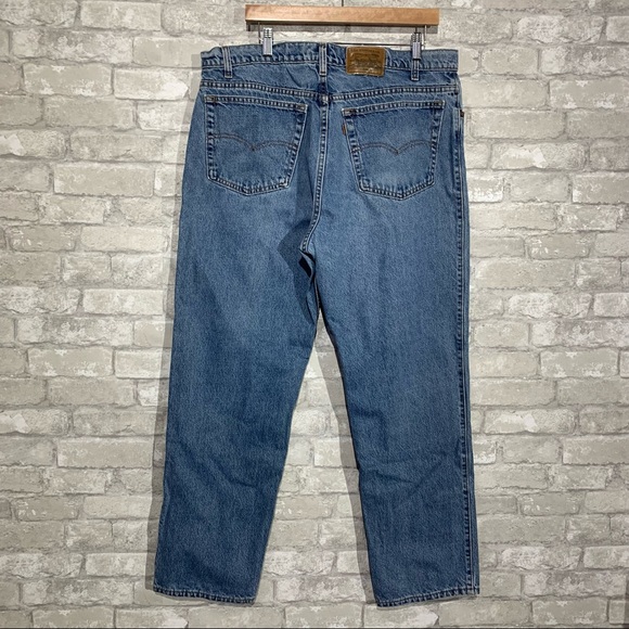 Vintage Levi's 540 Men's 40x30 Brown Tab Relaxed 90's Straight Leg Jean  Cotton - Picture 2 of 11